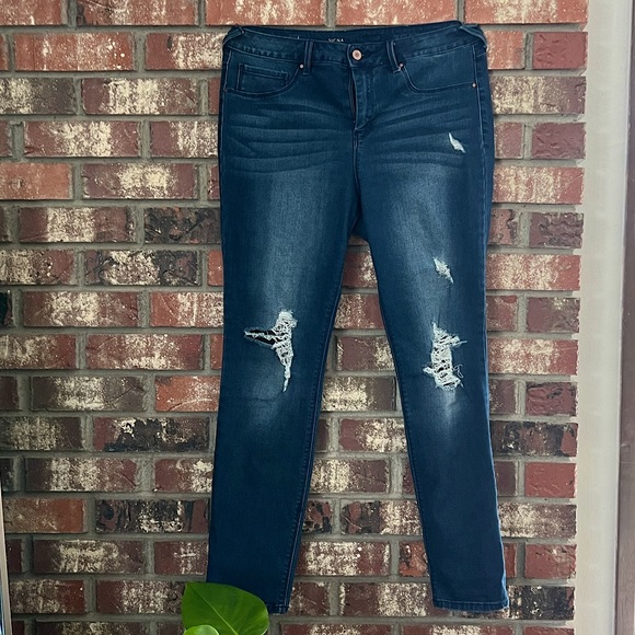 Signature Studio | Jeans | Signature 